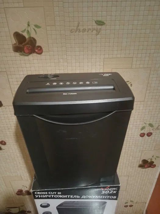 Купити Знищувач документів SREDMARK 502x в робочому стані Б\У. Київ. Україна-1